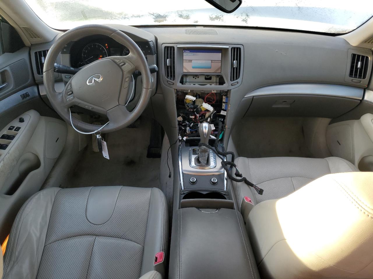 2011 Infiniti G - Image 8