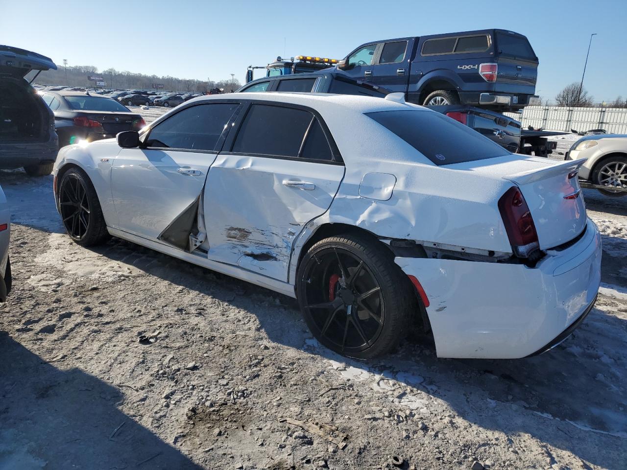 2018 Chrysler 300 - Image 2