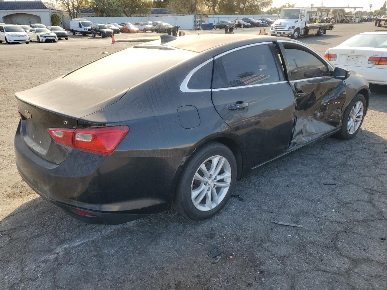 2017 Chevrolet Malibu - Image 3
