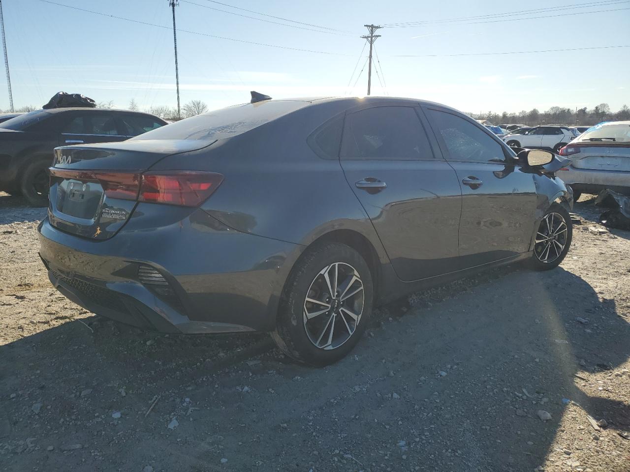 2022 Kia Forte - Image 3