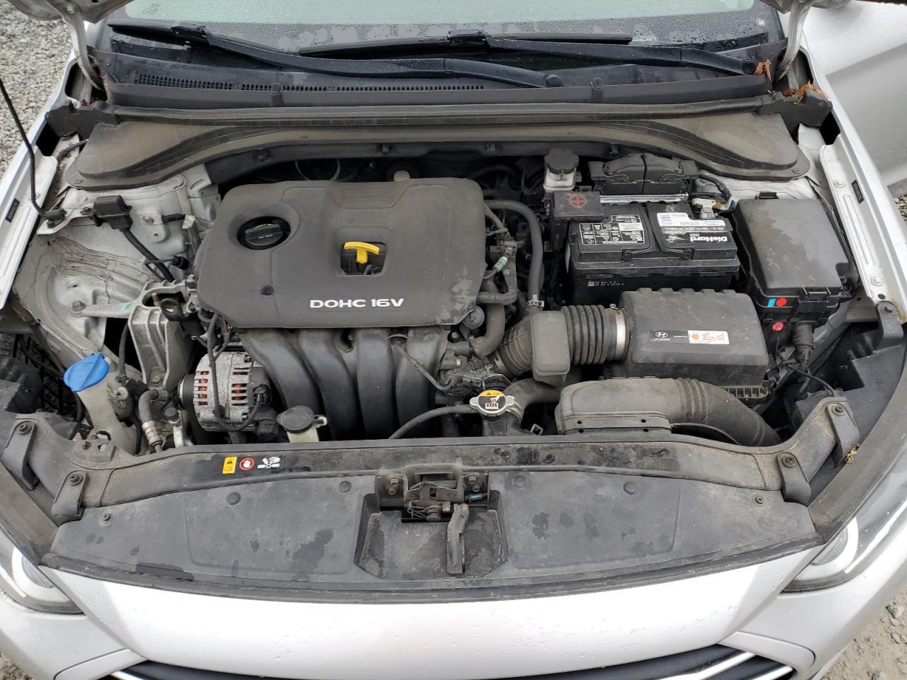2017 Hyundai Elantra - Image 11
