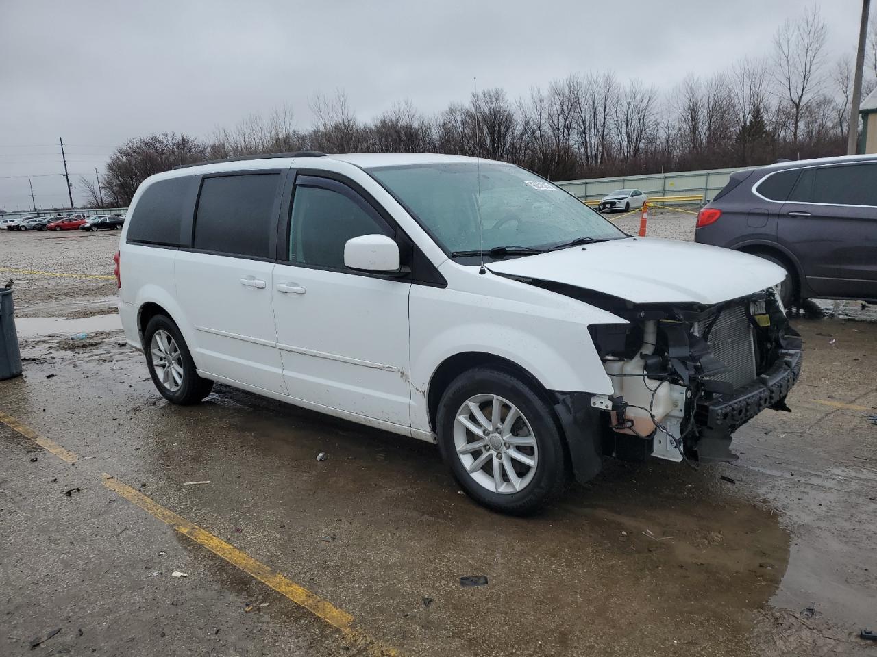 2015 Dodge Caravan - Image 4