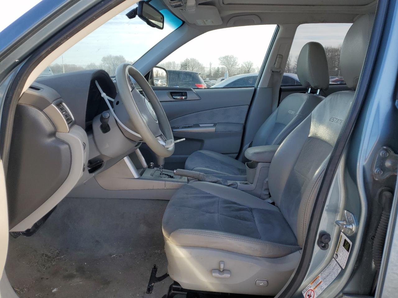 2010 Subaru Forester - Image 7