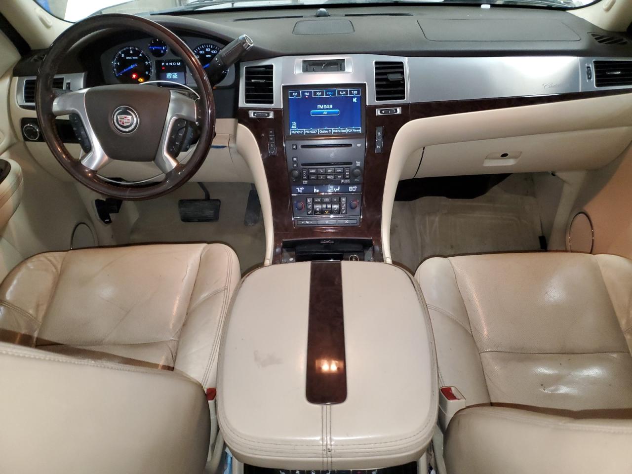 2008 Cadillac Escalade - Image 8