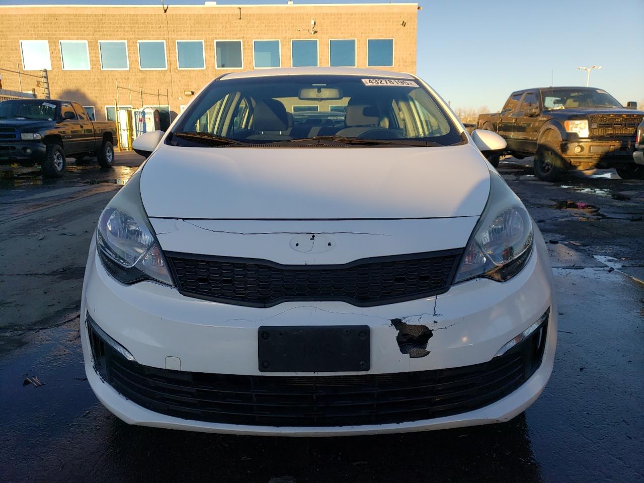 2017 Kia Rio - Image 5