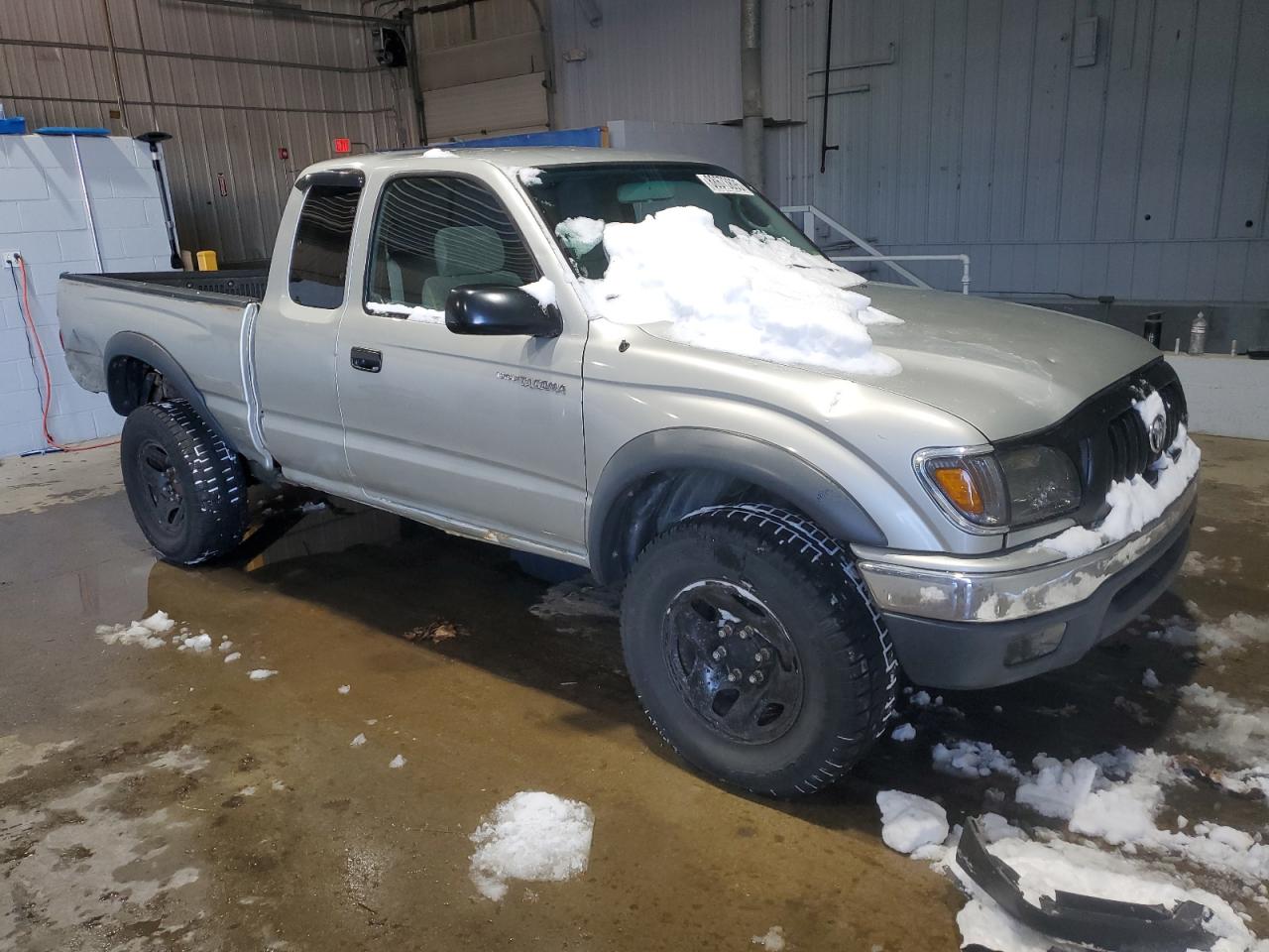 2002 Toyota Tacoma - Image 4