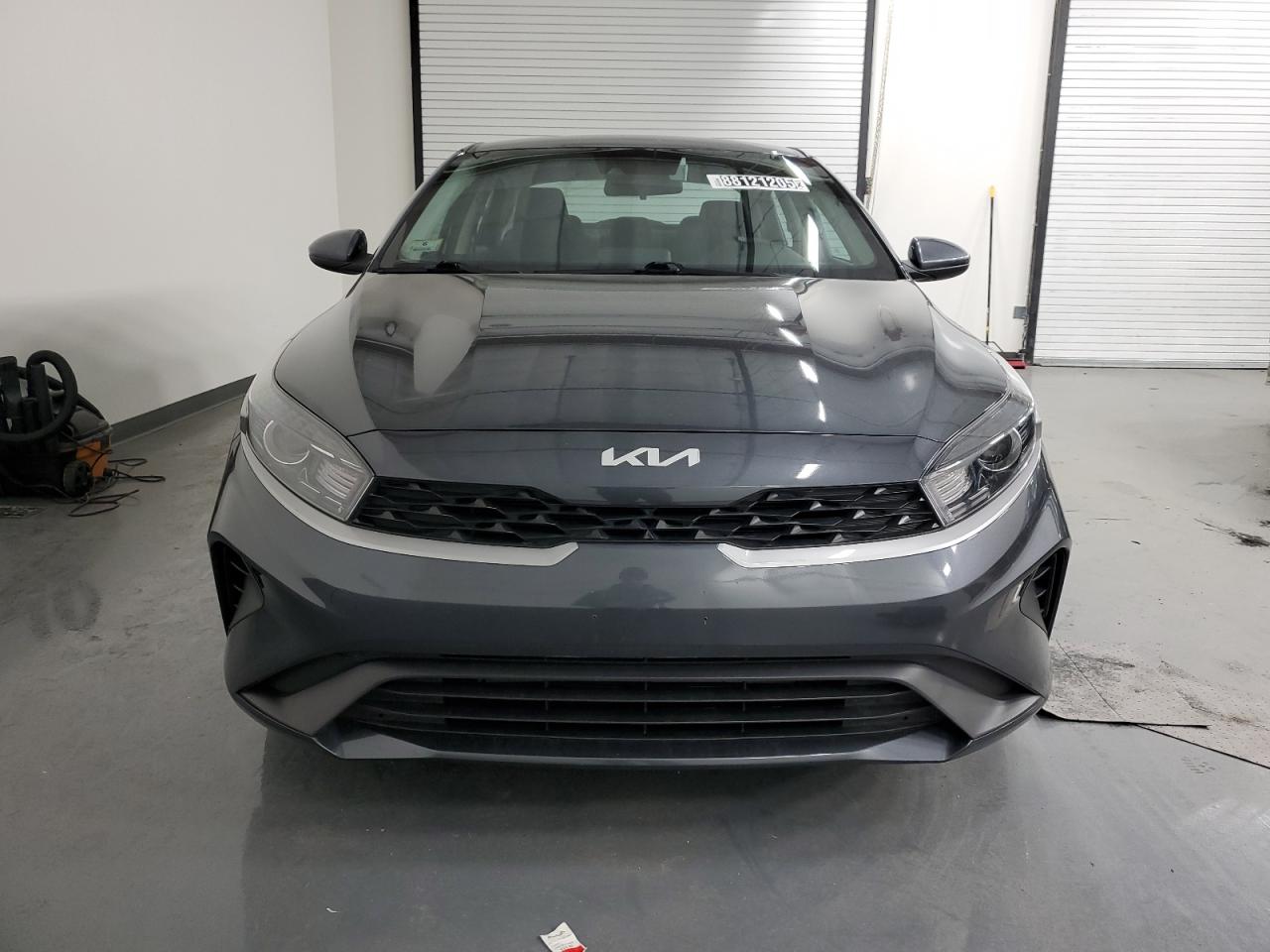 2022 Kia Forte - Image 5