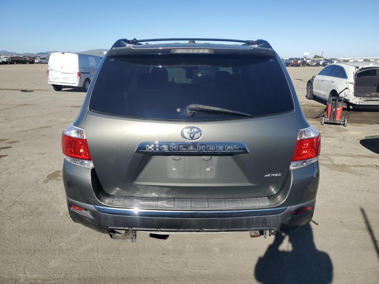 2011 Toyota Highlander - Image 6