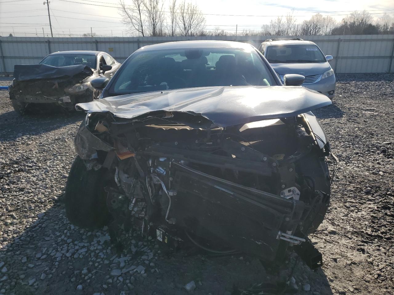 2015 Chrysler 200 - Image 5
