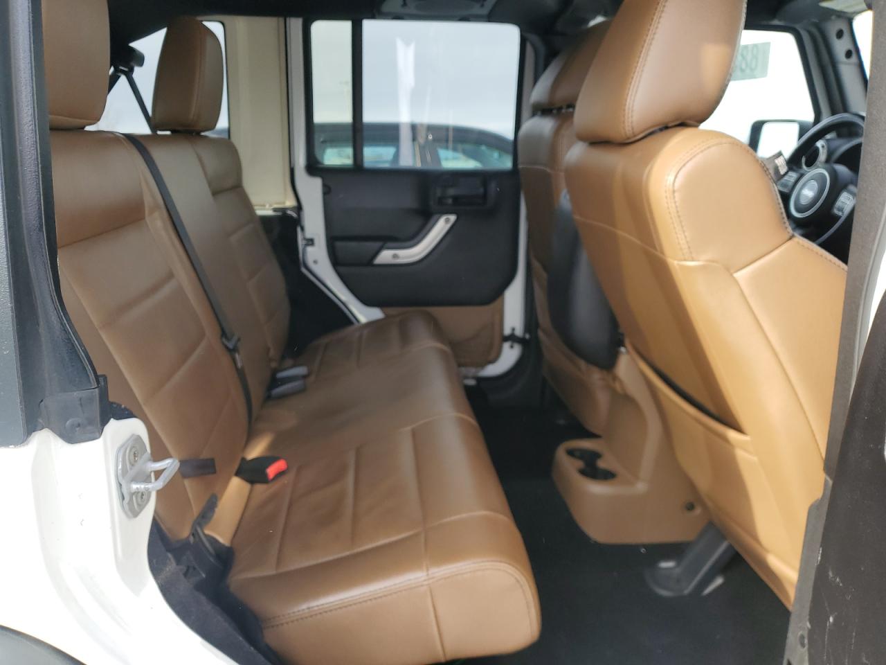 2011 Jeep Wrangler - Image 11