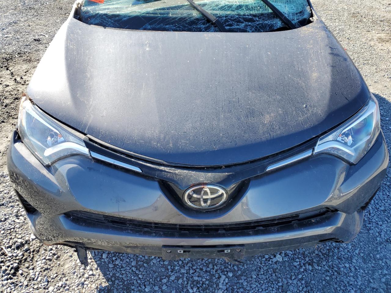 2018 Toyota RAV 4 - Image 12