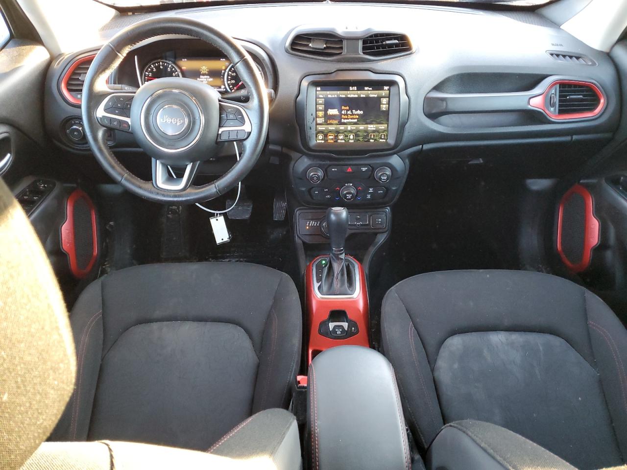 2018 Jeep Renegade - Image 8