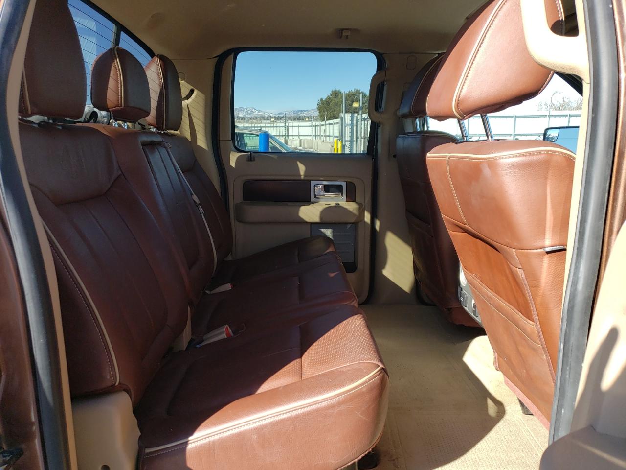 2011 Ford F-150 - Image 10