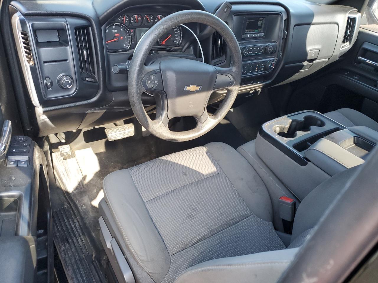 2016 Chevrolet Silverado - Image 8
