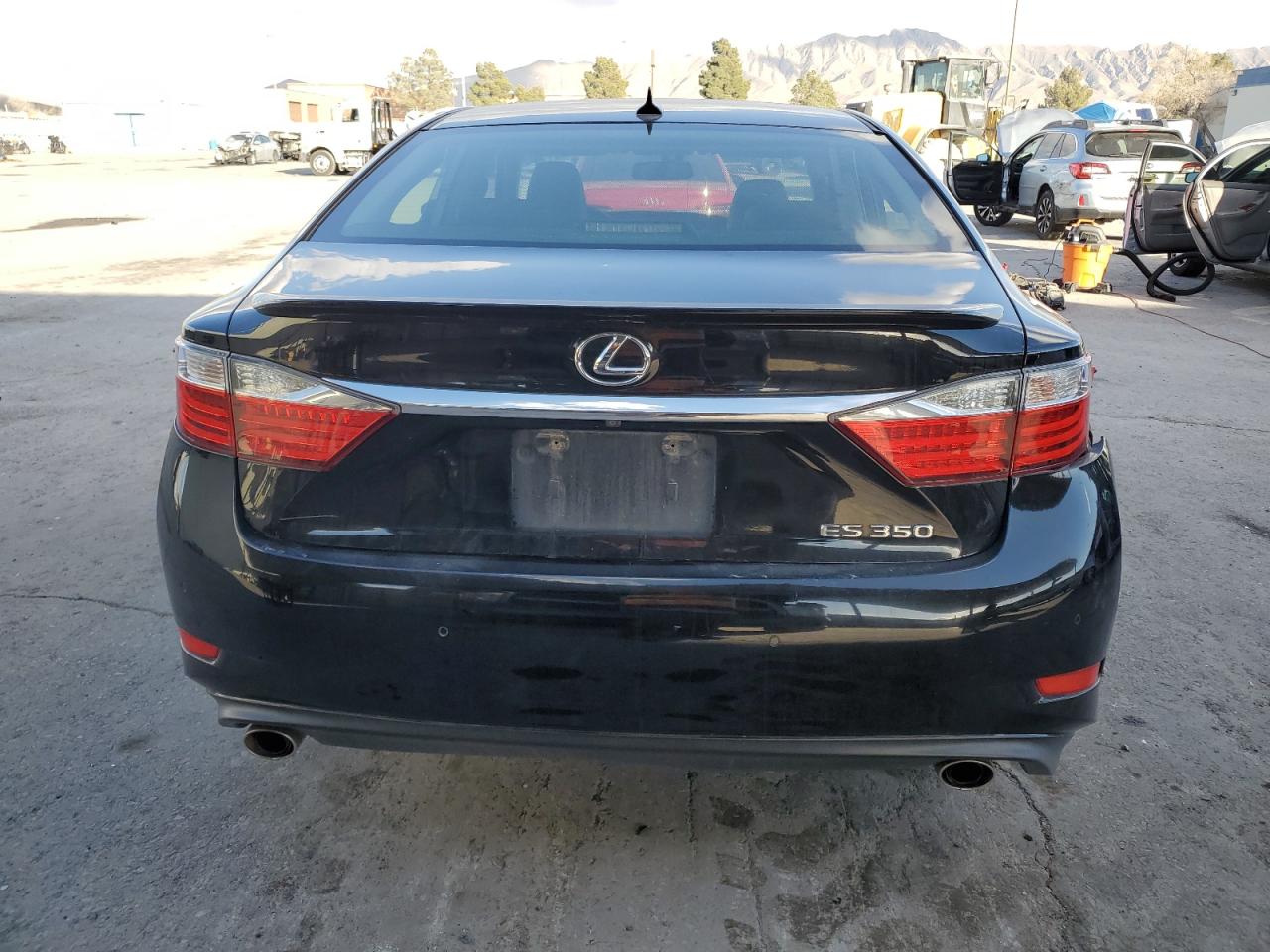2013 Lexus ES - Image 6