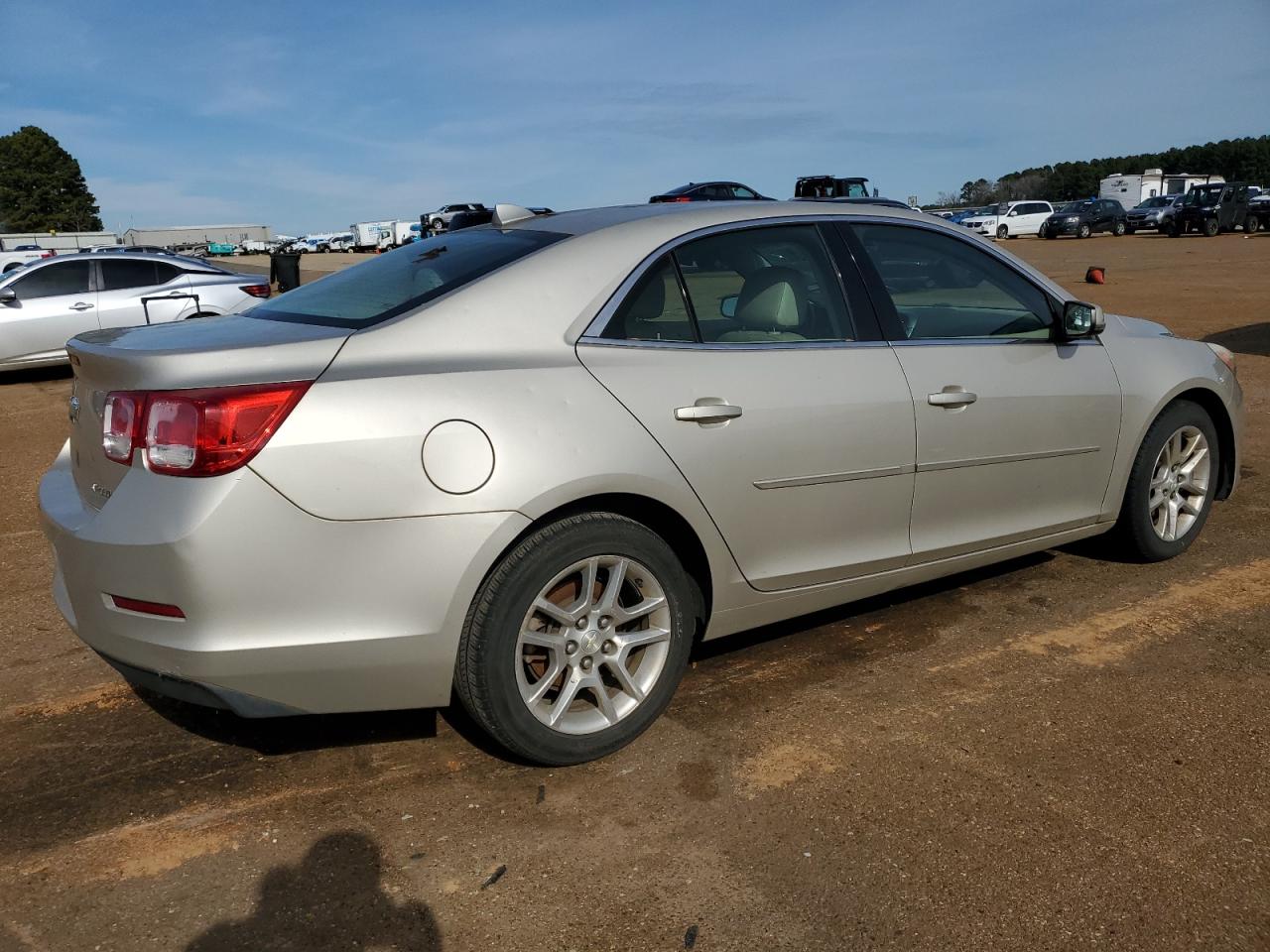 VIN 1G11C5SA4DF181131 2013 CHEVROLET MALIBU no.3