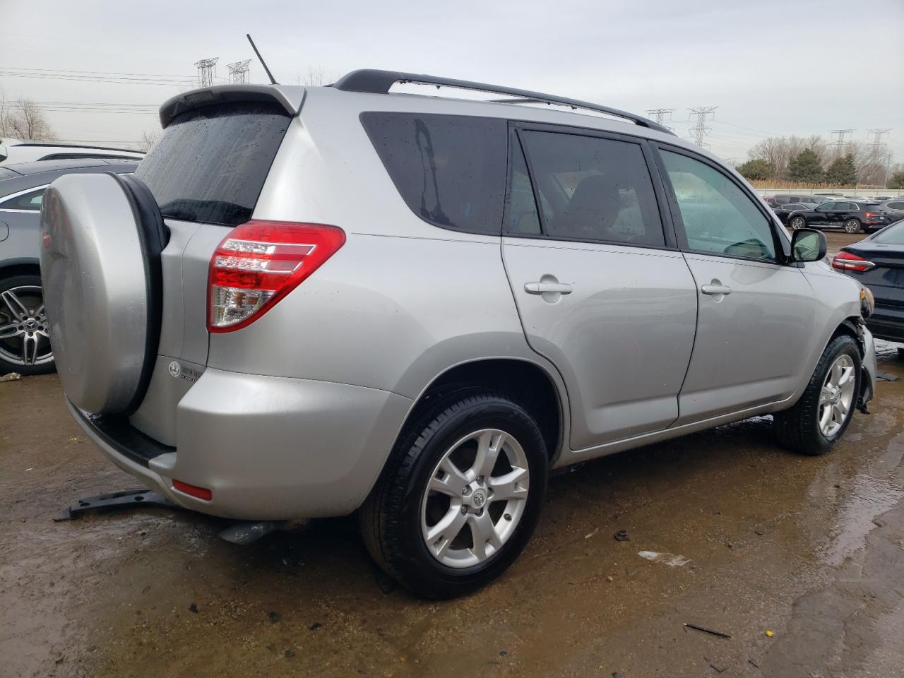 2011 Toyota RAV 4 - Image 3