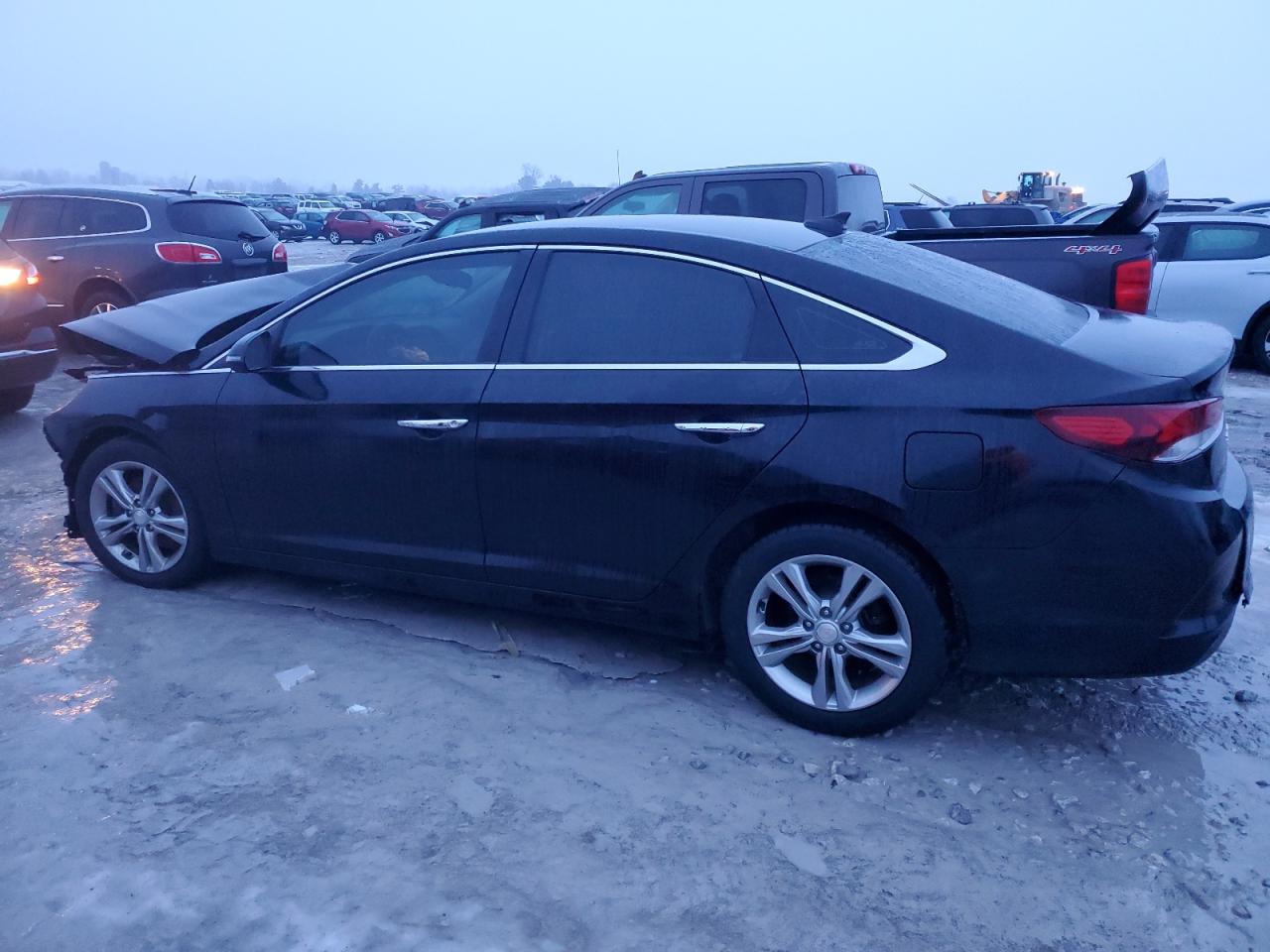 2018 Hyundai Sonata - Image 2