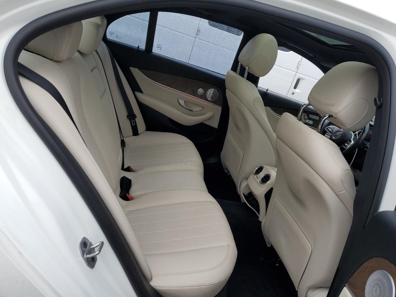 2020 Mercedes-Benz E-klasse - Image 10