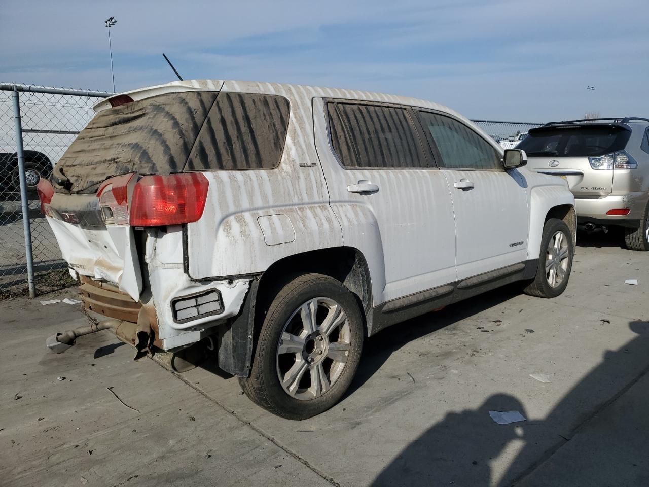 2017 GMC Terrain - Image 3