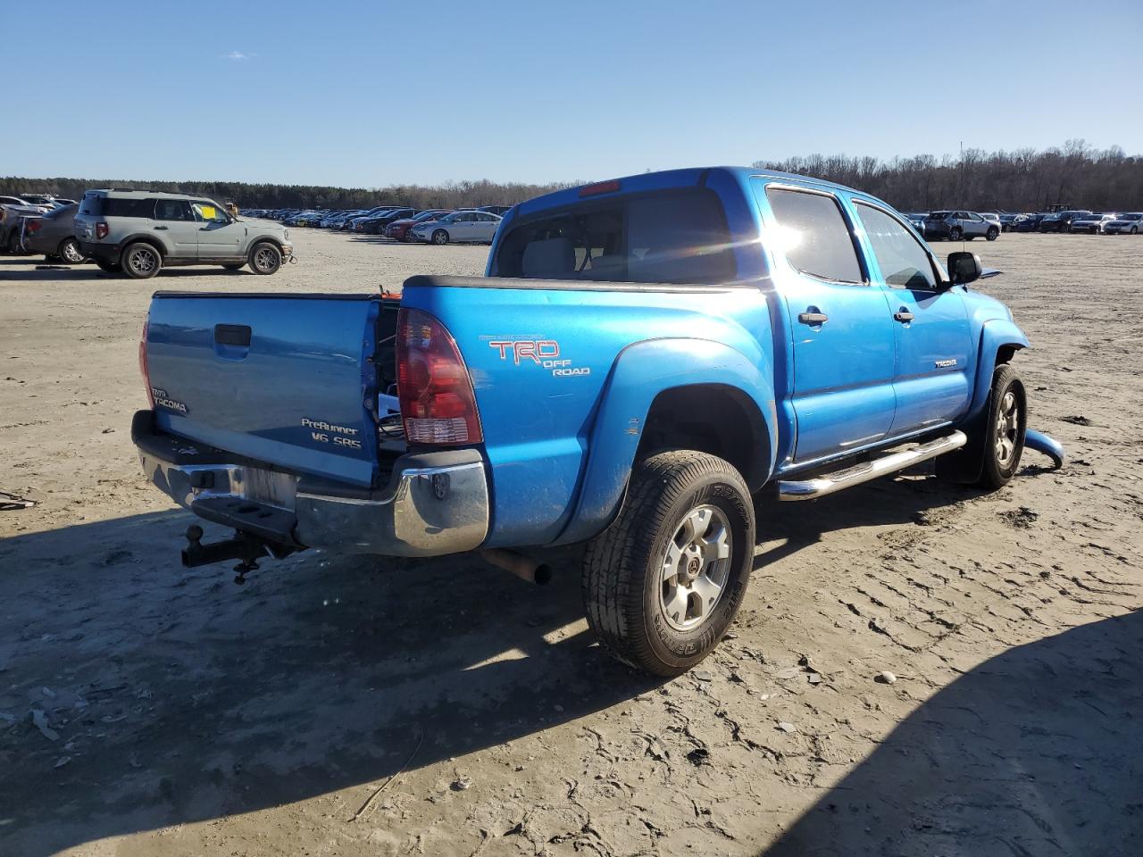 2006 Toyota Tacoma - Image 3