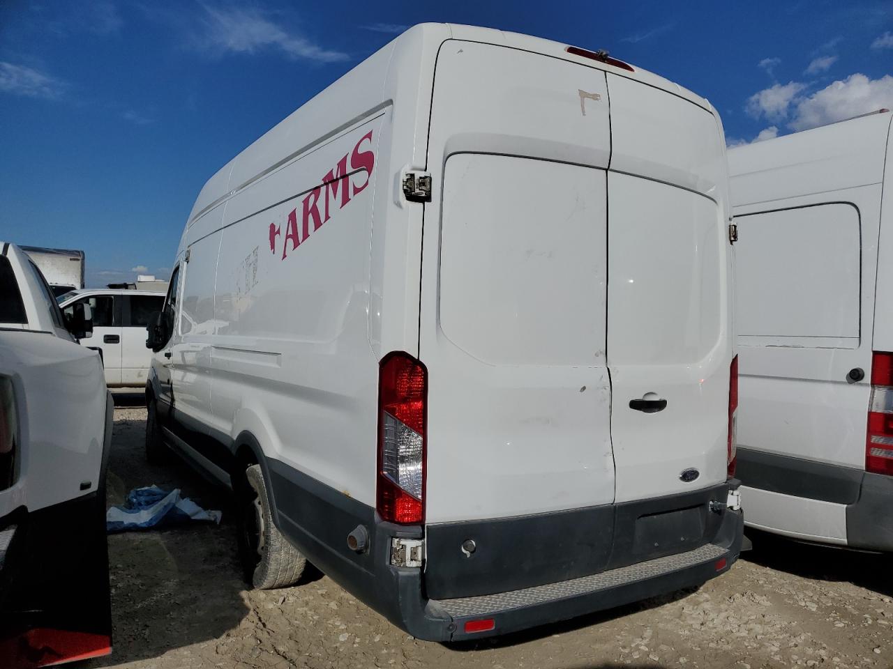 VIN 1FTSW3XG6FKA86584 2015 FORD TRANSIT no.2