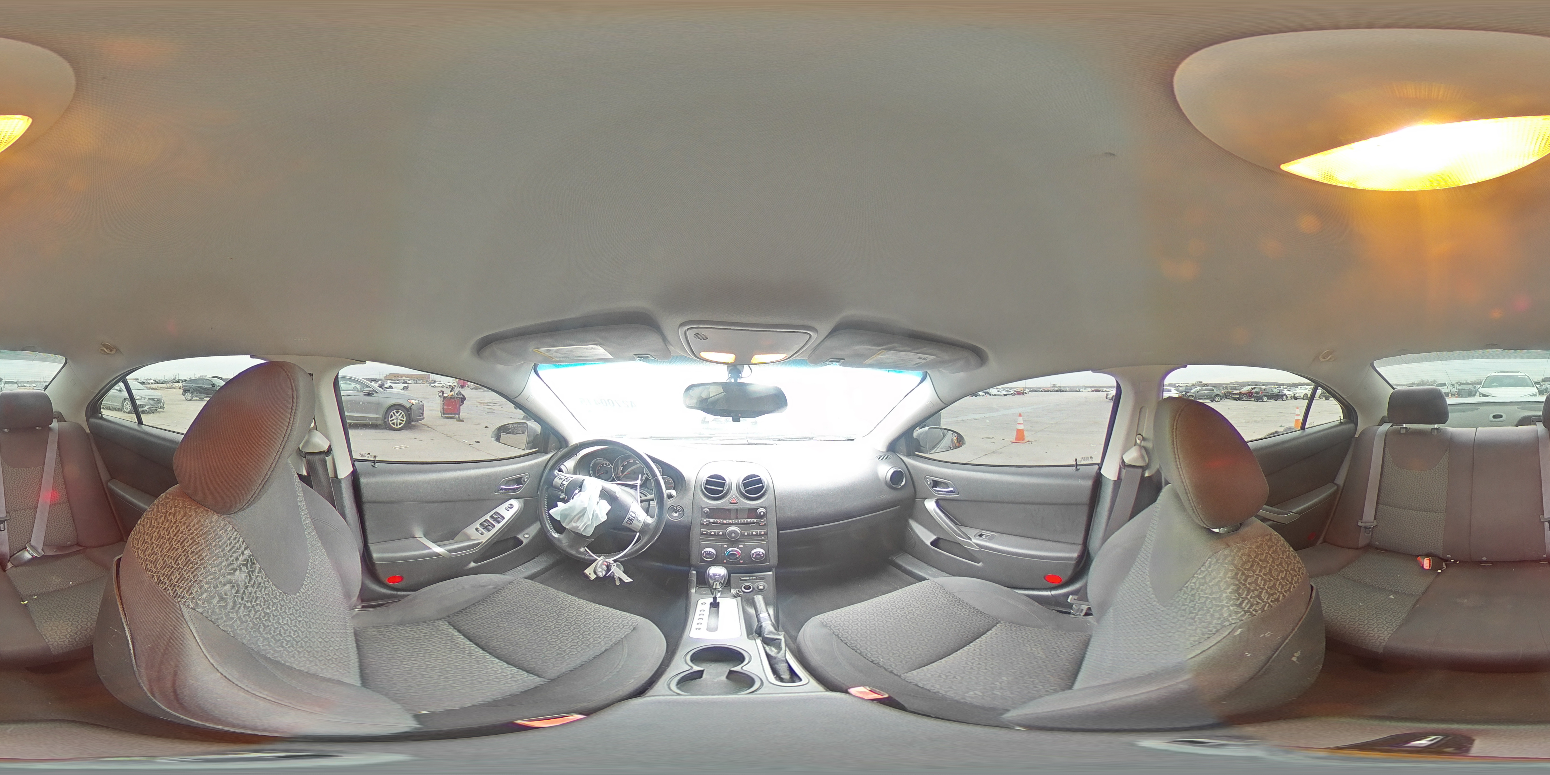 2009 Pontiac G6 - Image 13
