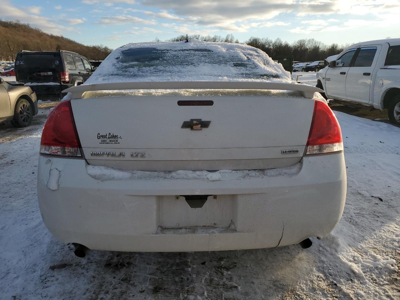 2016 Chevrolet Impala - Image 6
