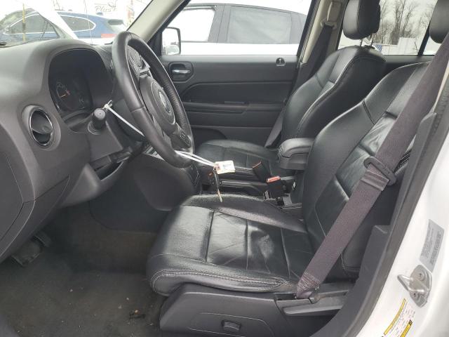  JEEP PATRIOT 2016 Белы
