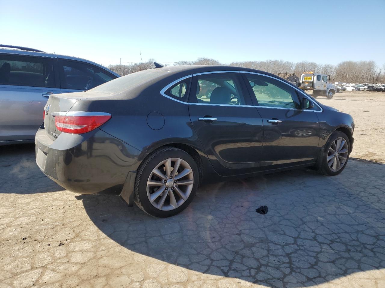 2014 Buick Verano - Image 3