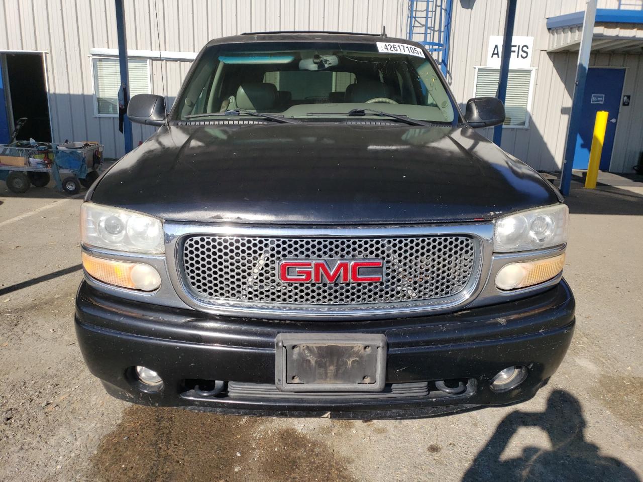 2006 GMC Yukon - Image 5