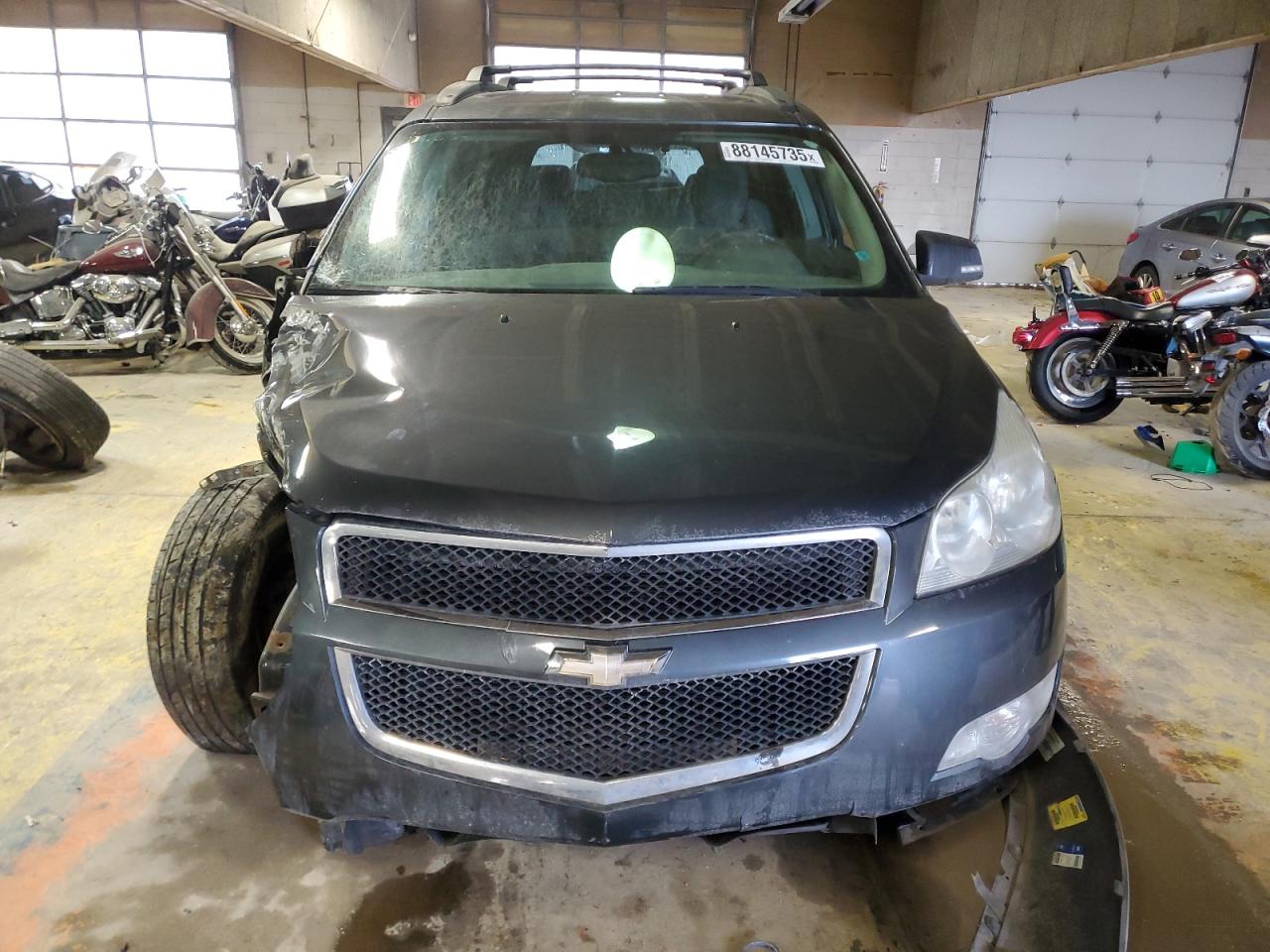 2010 Chevrolet Traverse - Image 5