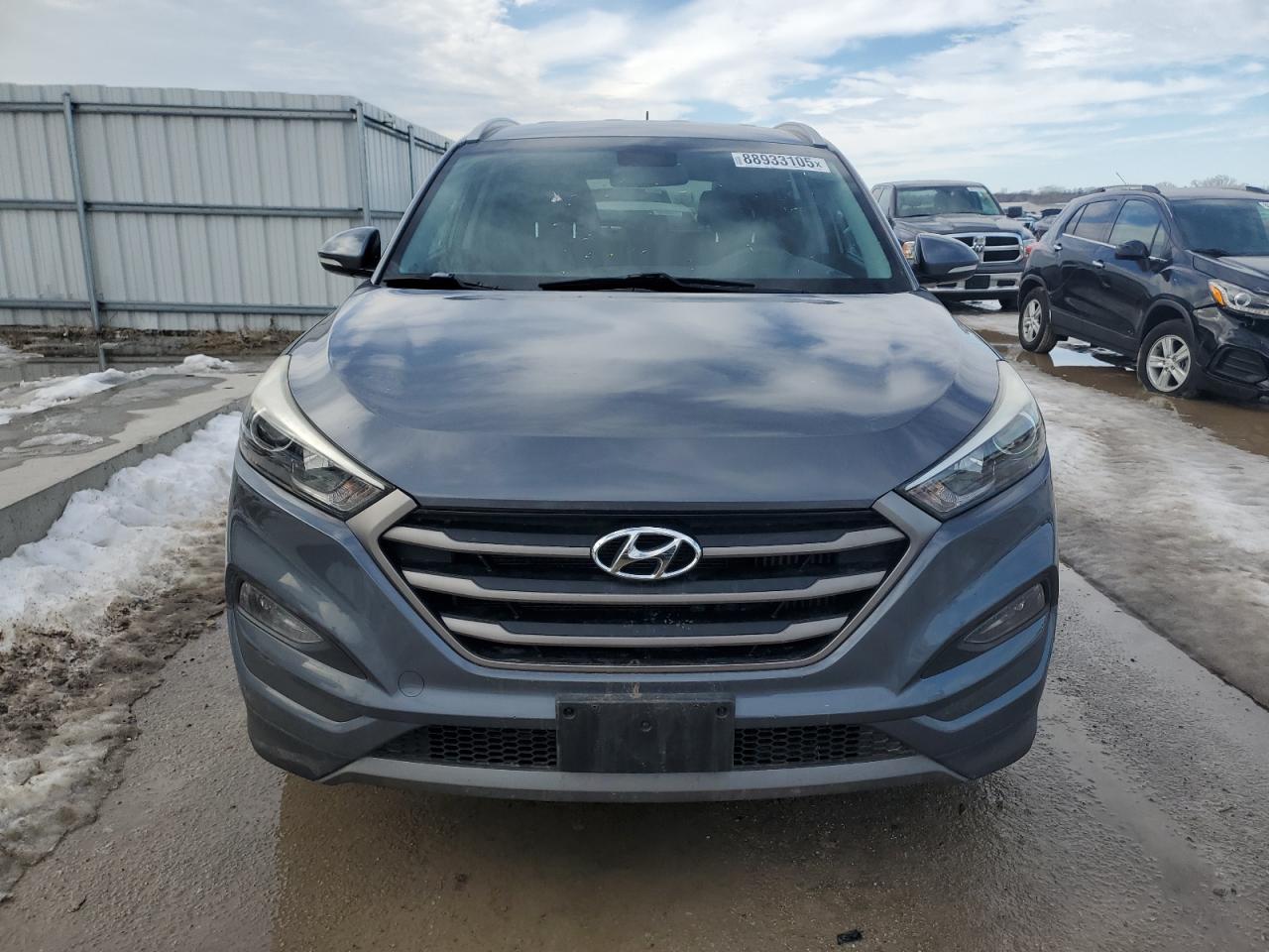 2016 Hyundai Tucson - Image 5
