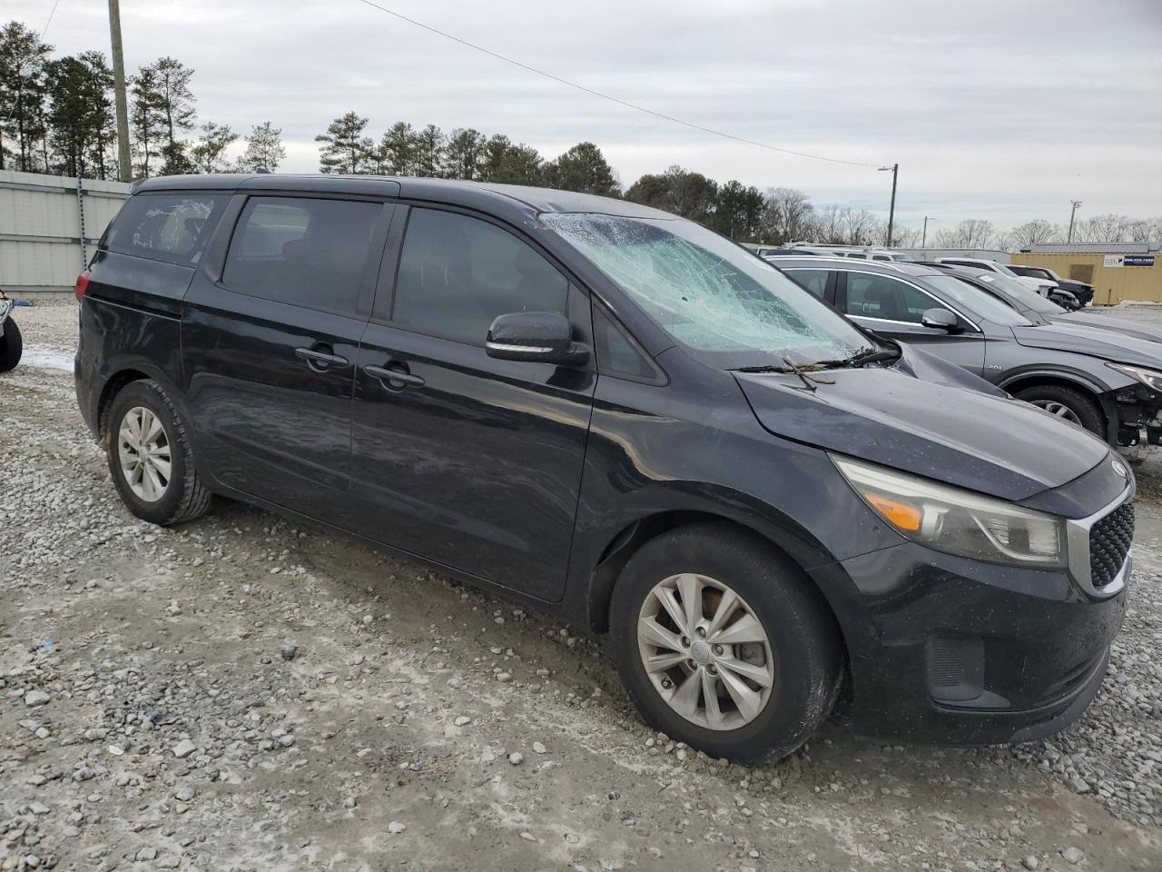 2016 Kia Sedona - Image 4