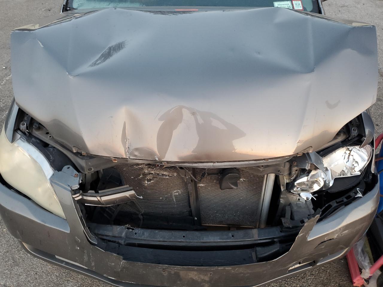 2006 Toyota Avalon - Image 12