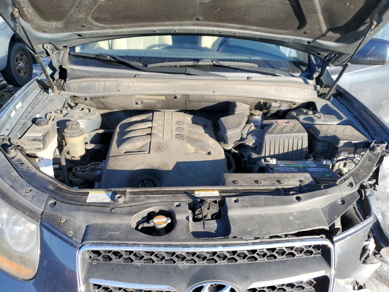 2009 Hyundai Santa Fe - Image 12