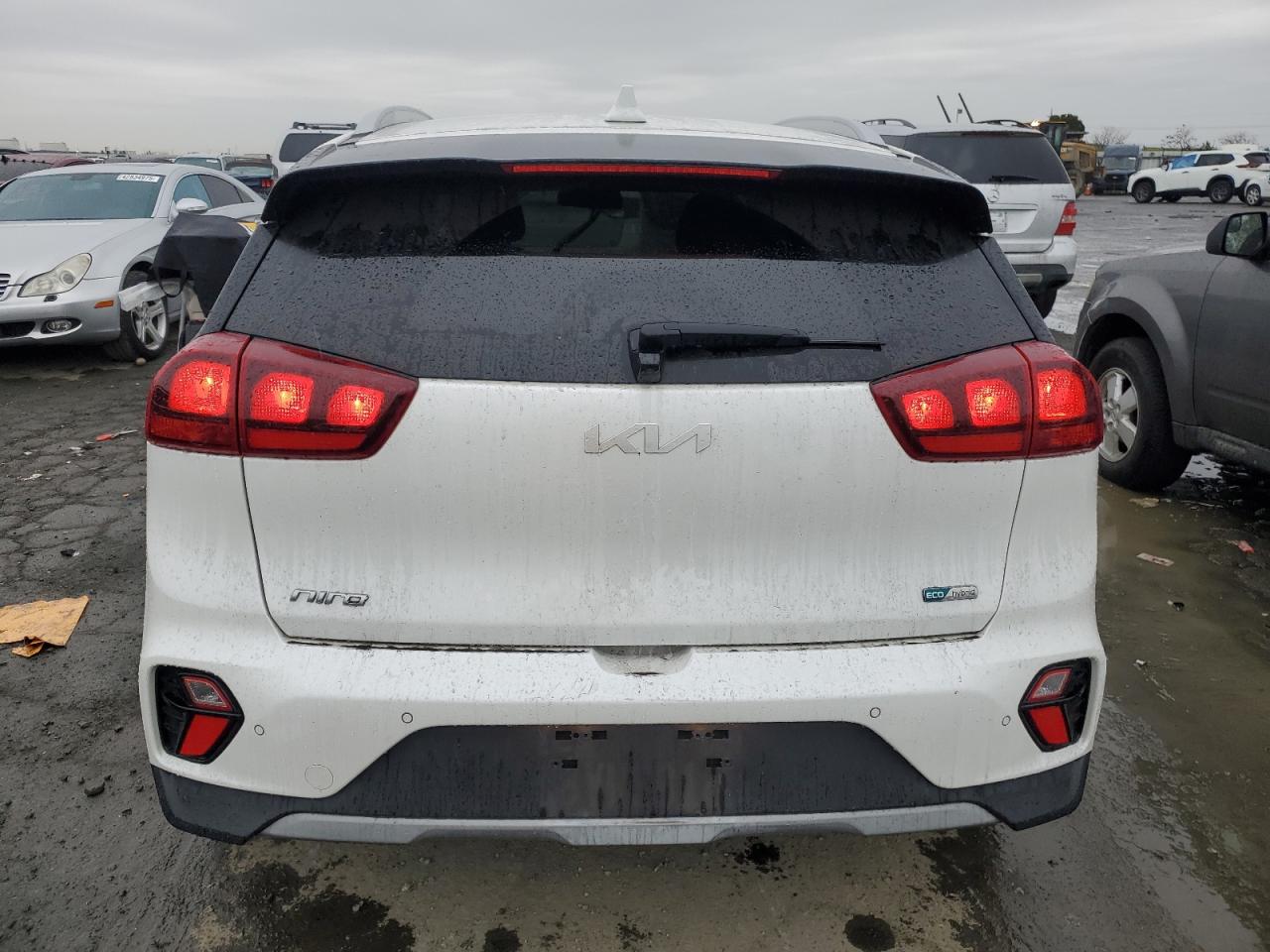 2022 Kia Niro - Image 6