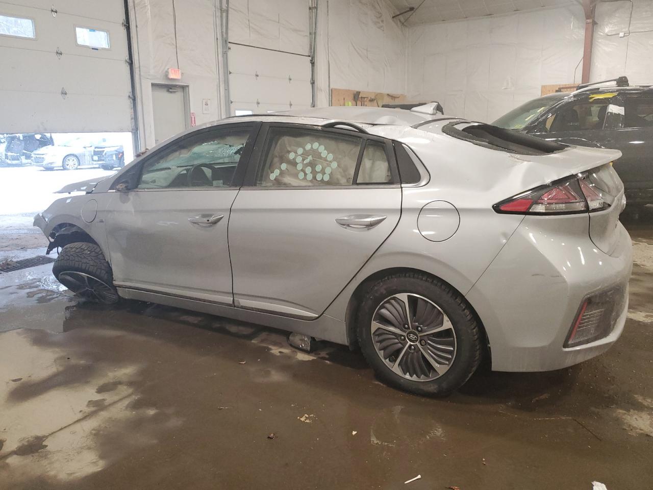 2020 Hyundai IONIQ - Image 2