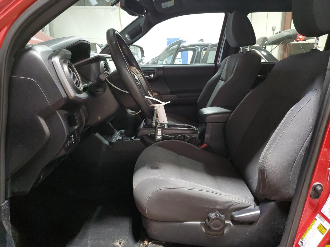 2016 Toyota Tacoma - Image 7