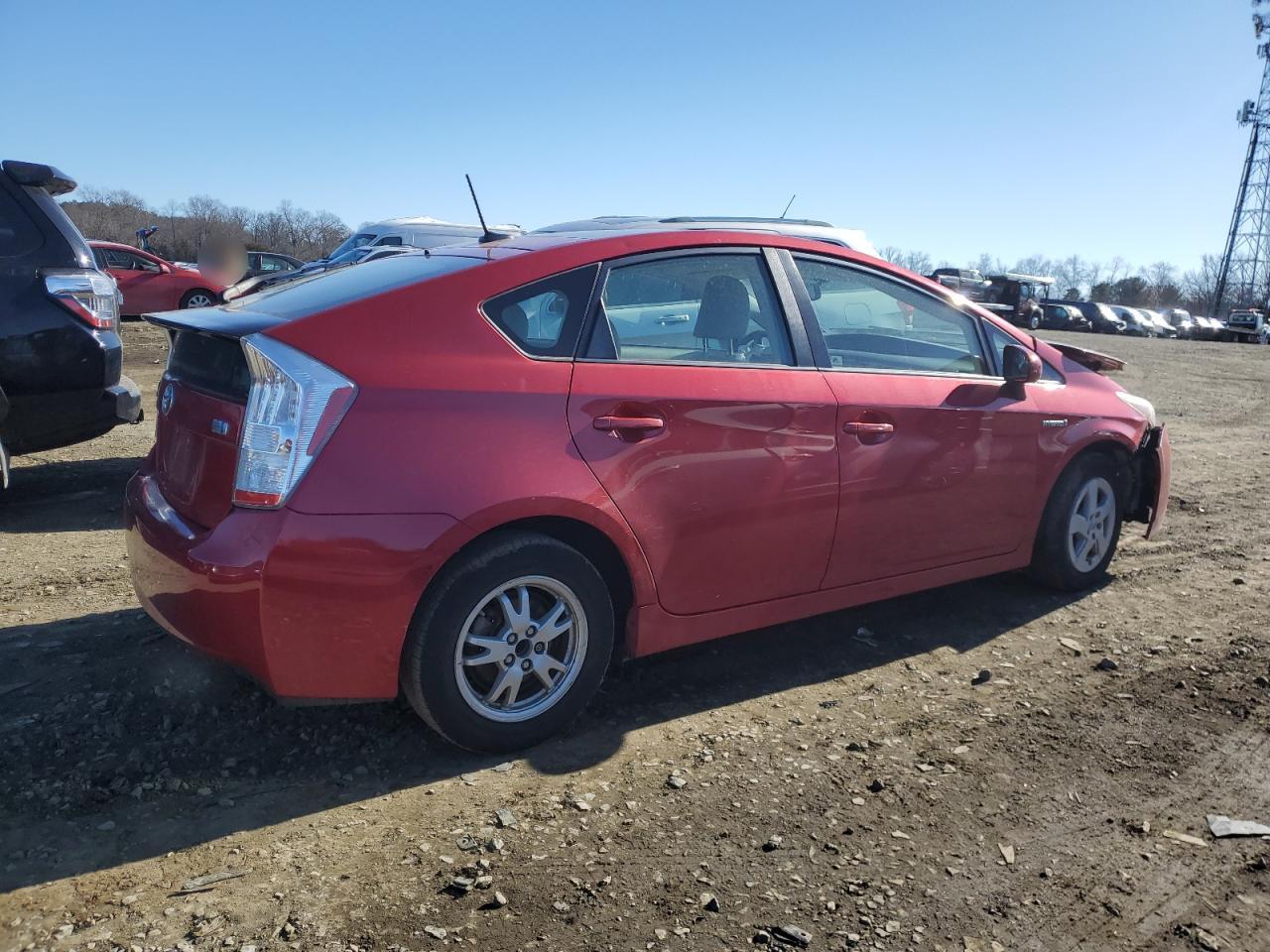 2011 Toyota Prius - Image 3