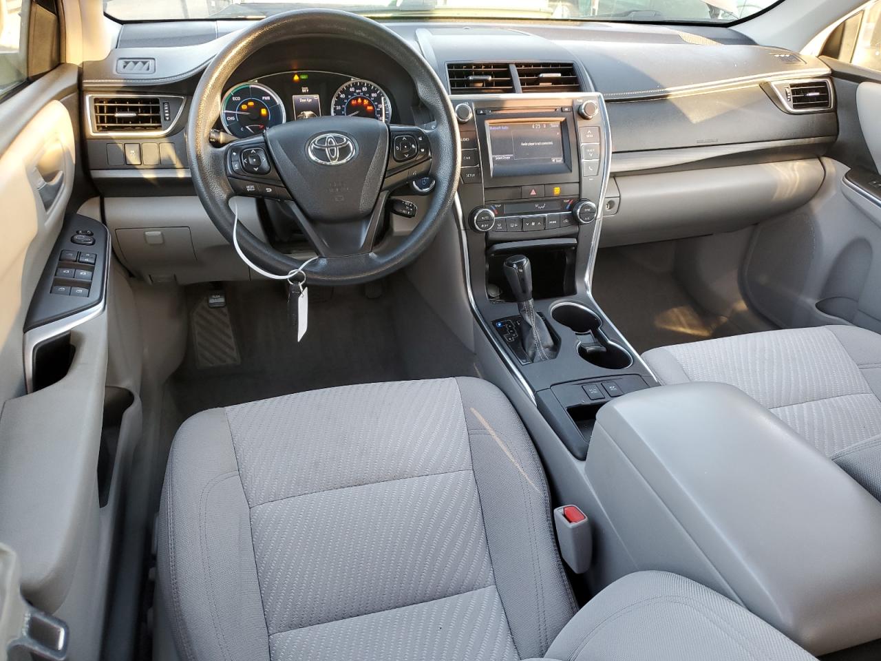 2017 Toyota Camry - Image 8