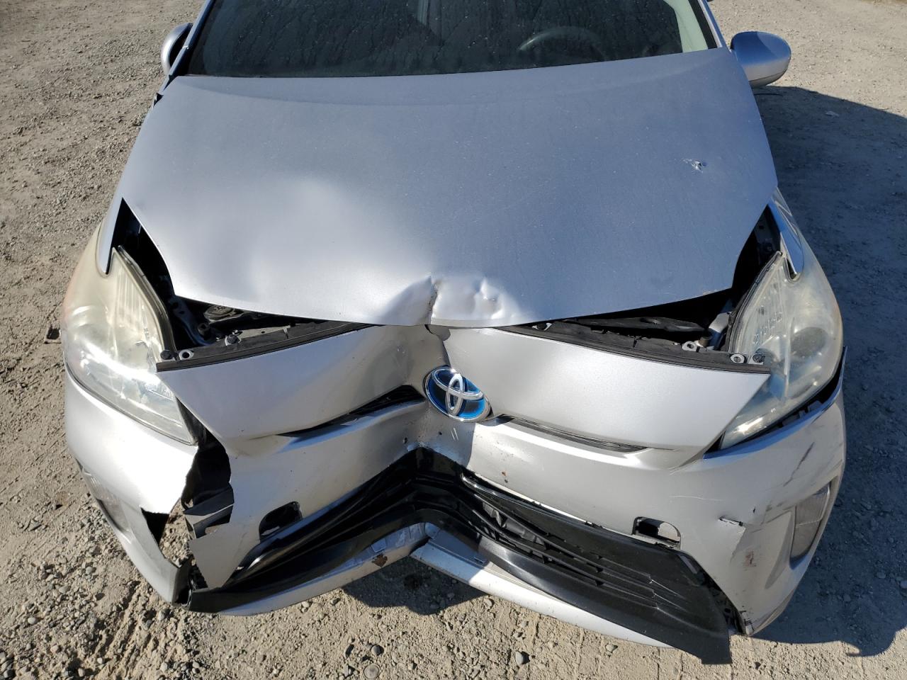 2014 Toyota Prius - Image 11