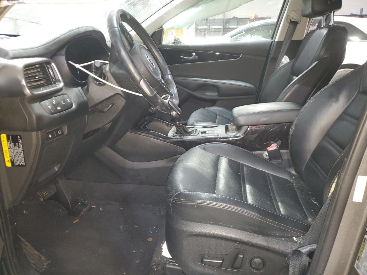 2018 Kia Sorento - Image 7