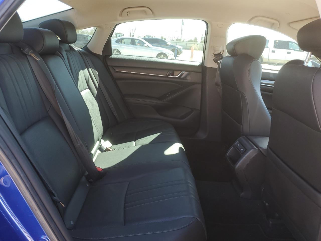 2022 Honda Accord - Image 10