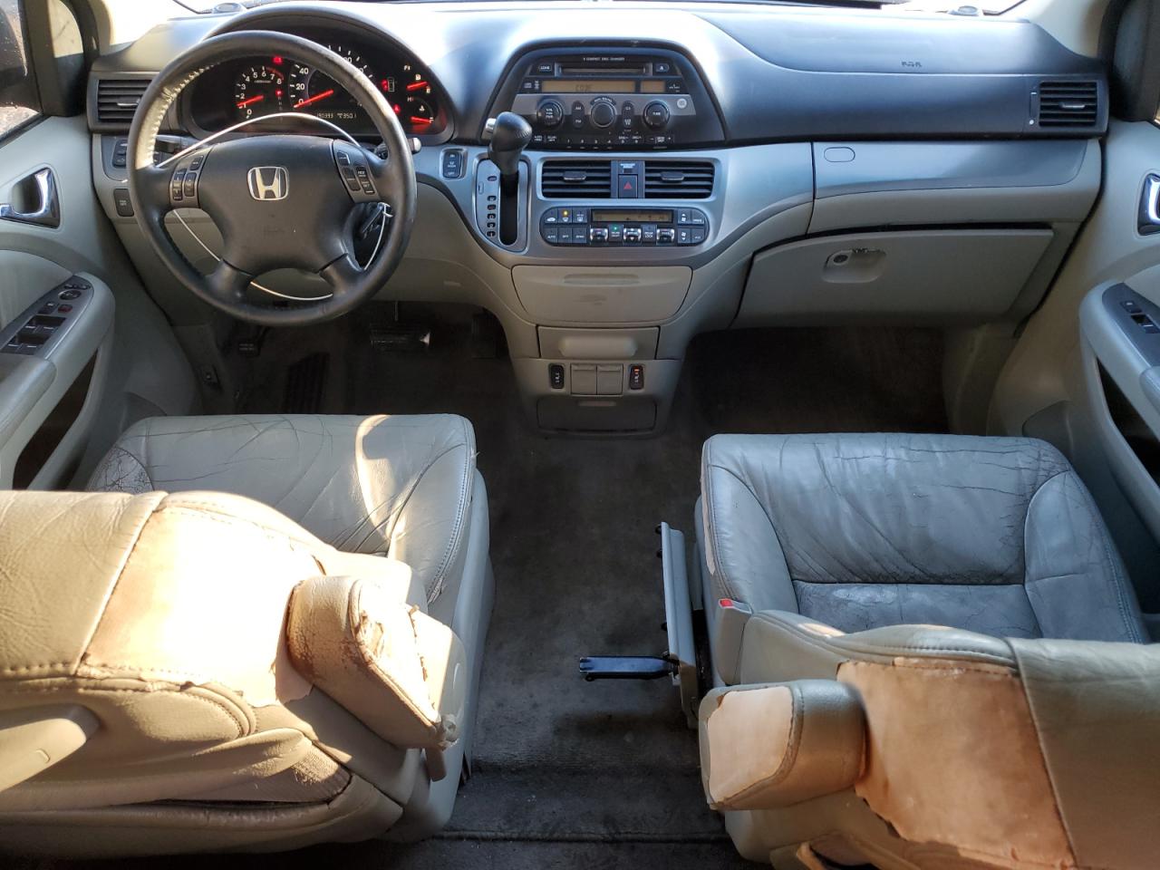 2007 Honda Odyssey - Image 8