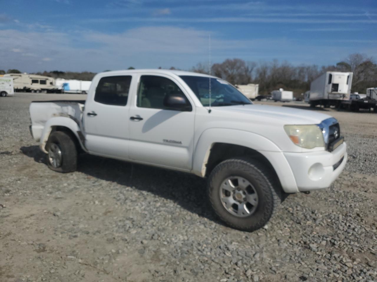 2010 Toyota Tacoma - Image 4