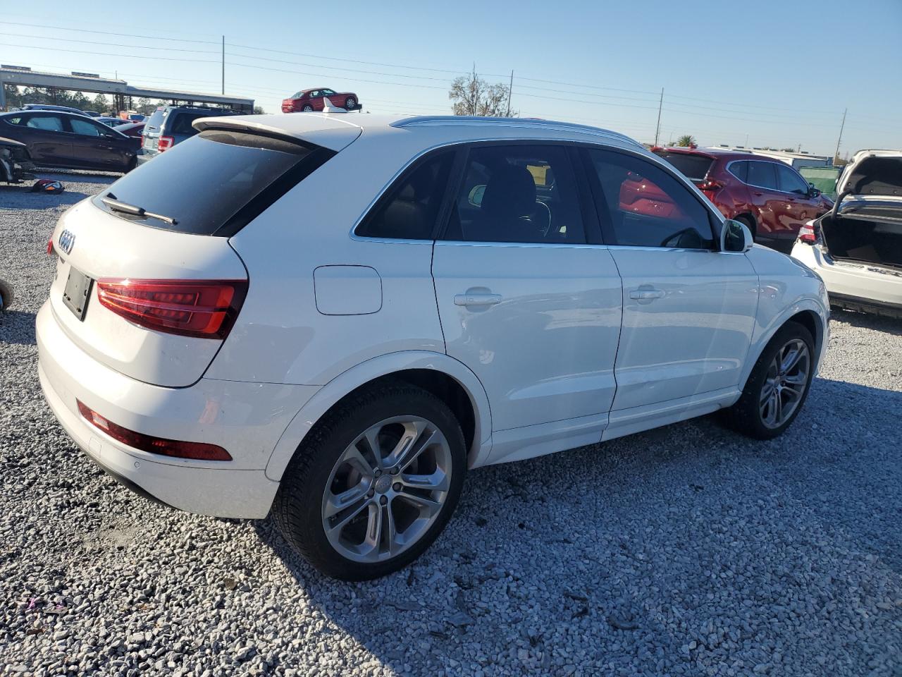 VIN WA1BFCFS9GR009829 2016 AUDI Q3 no.3