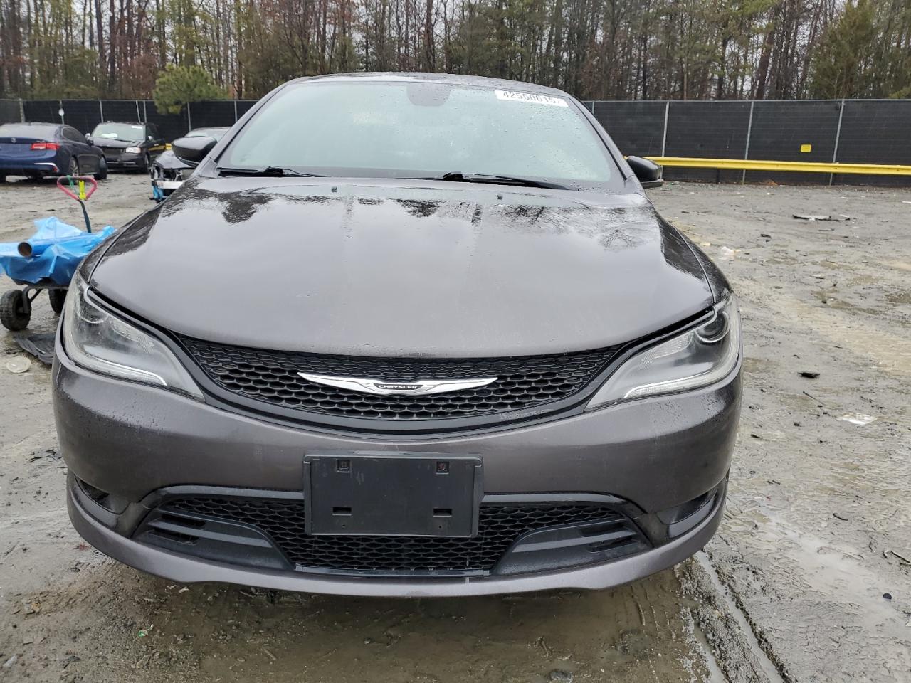 2015 Chrysler 200 - Image 5