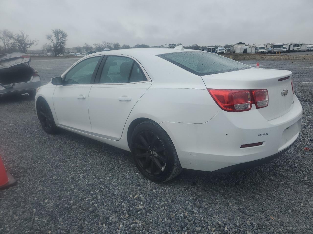 2014 Chevrolet Malibu - Image 2