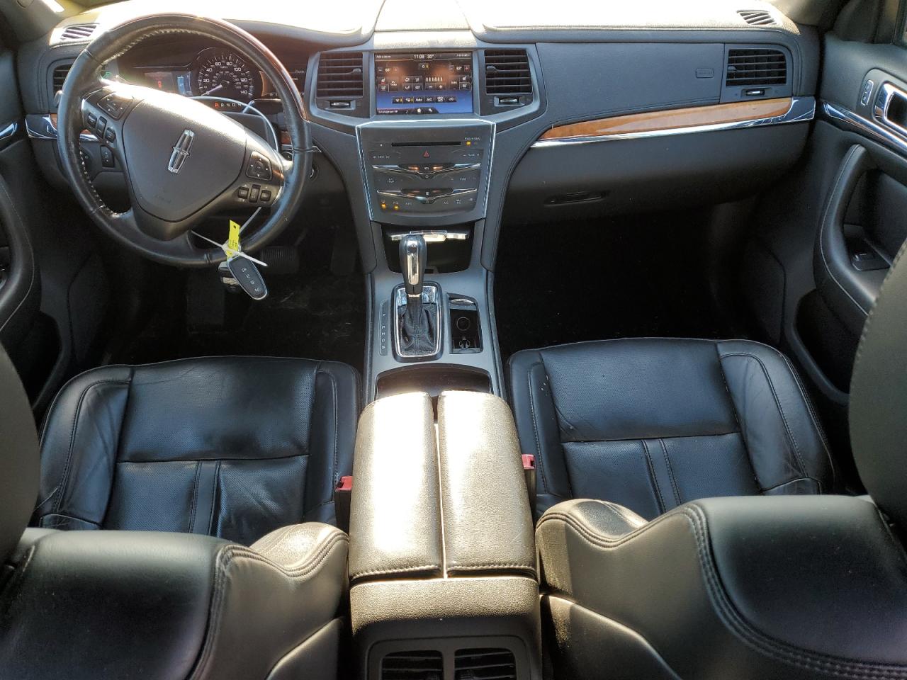 2013 Lincoln MKS - Image 8